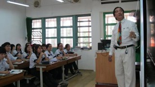 20 trường chuyên dạy Toán và môn khoa học bằng tiếng Anh